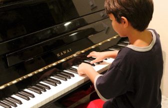 ピアノを教えるときの注意点