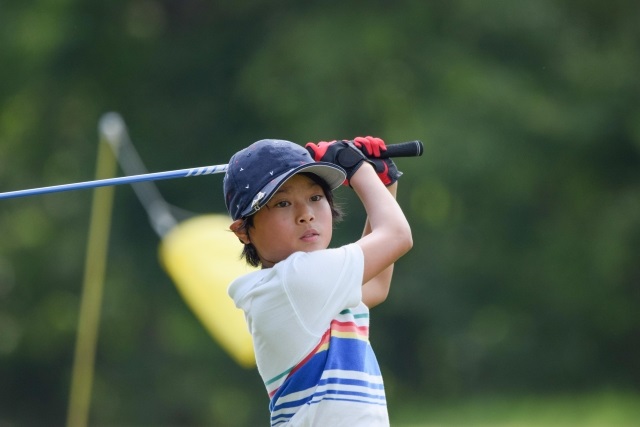 子供の習い事ゴルフ