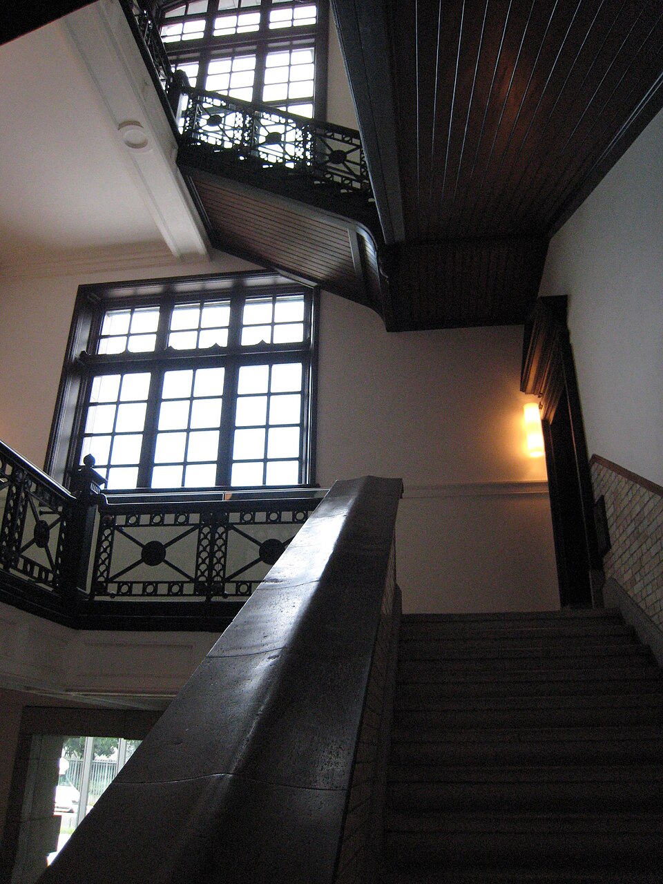 国際子ども図書館の外観